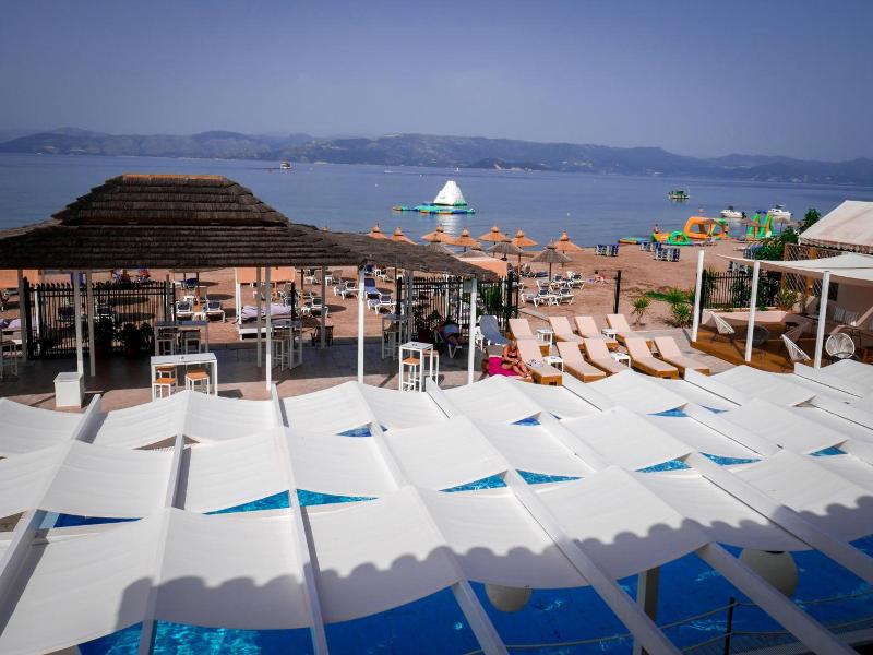 Ammos Apartments image