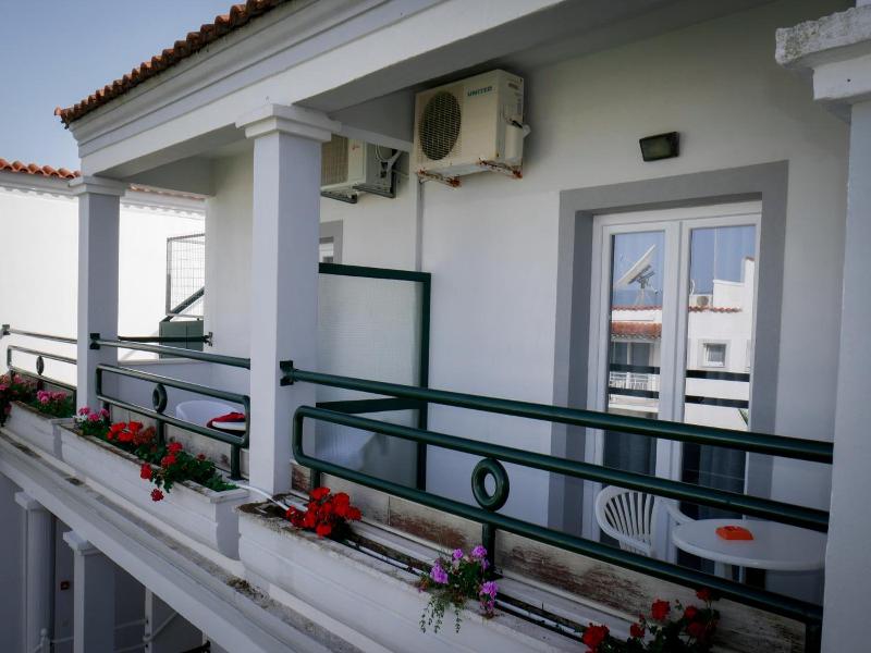 Ammos Apartments image