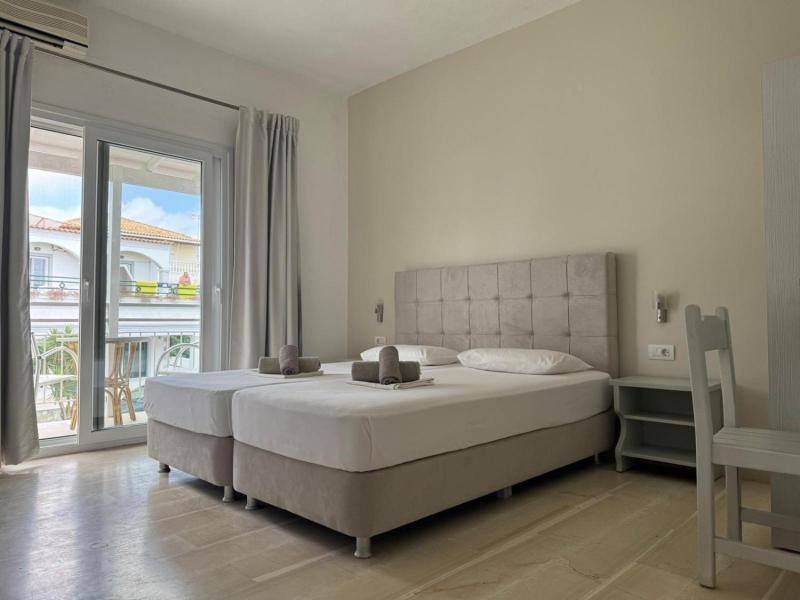 Ammos Apartments image