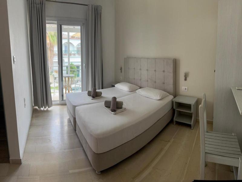 Ammos Apartments image