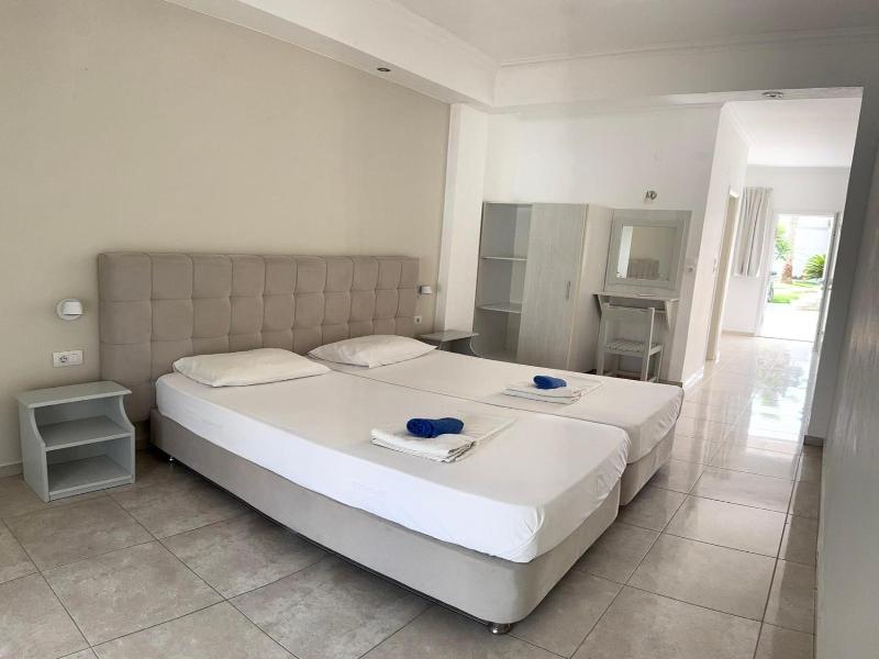 Ammos Apartments image