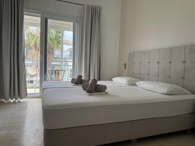 Ammos Apartments image