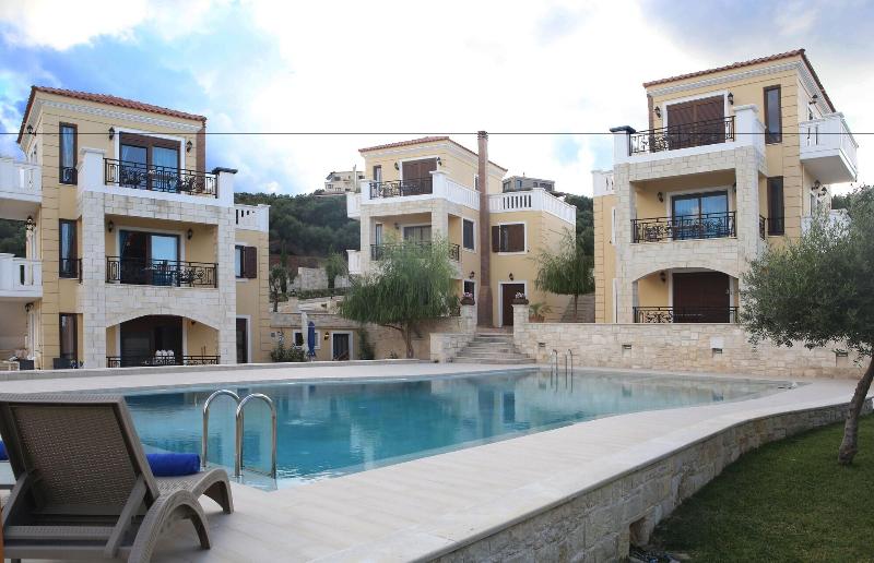 Casa Leone Suites image