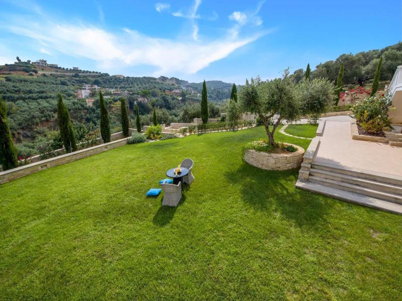 Casa Leone Suites image