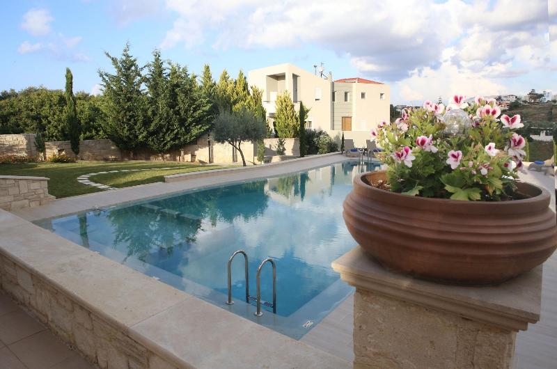 Casa Leone Suites image