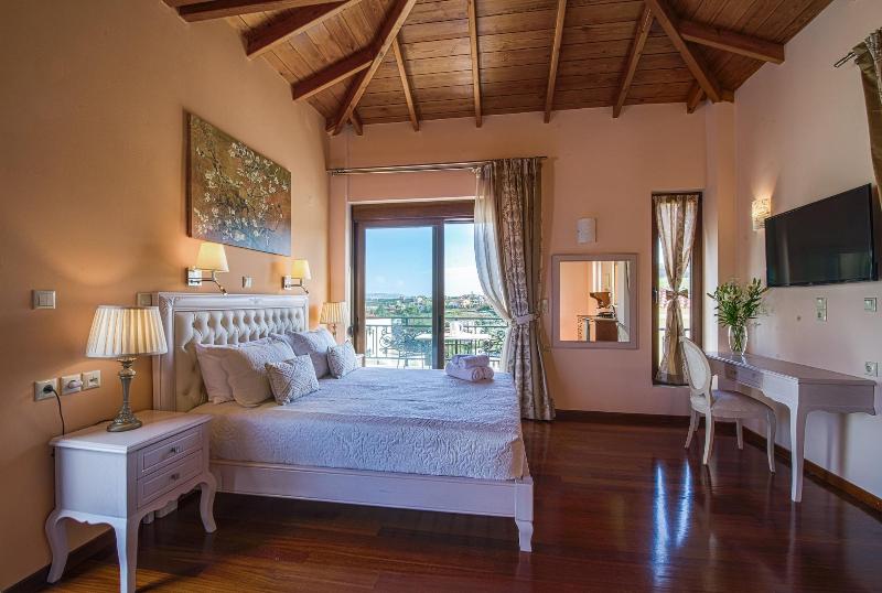 Casa Leone Suites image