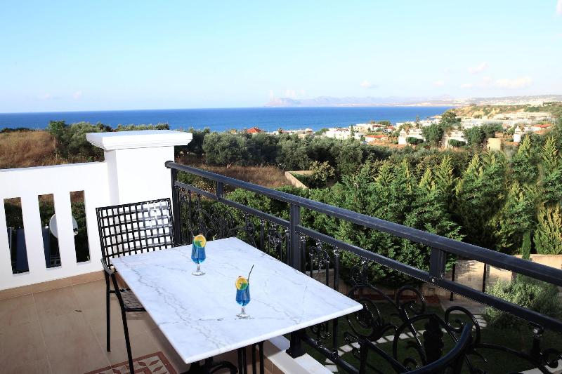 Casa Leone Suites image