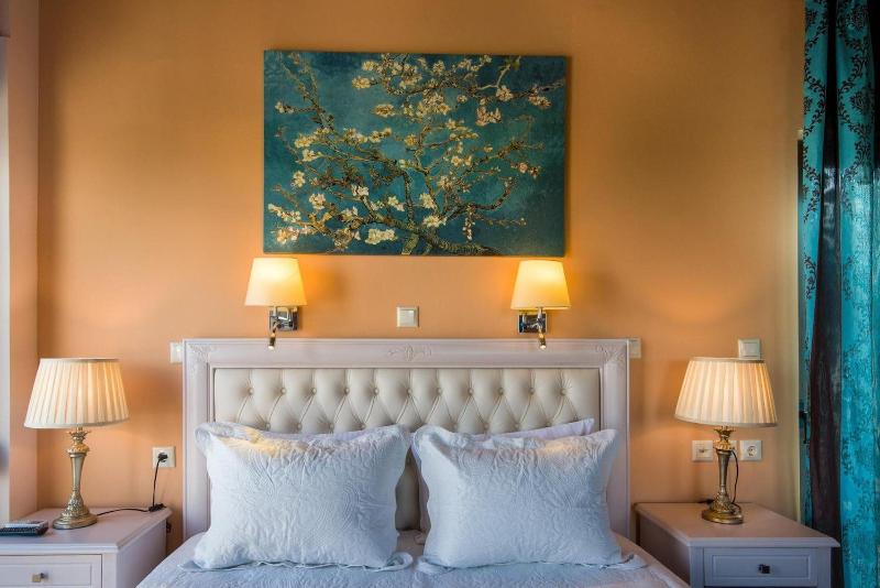 Casa Leone Suites image