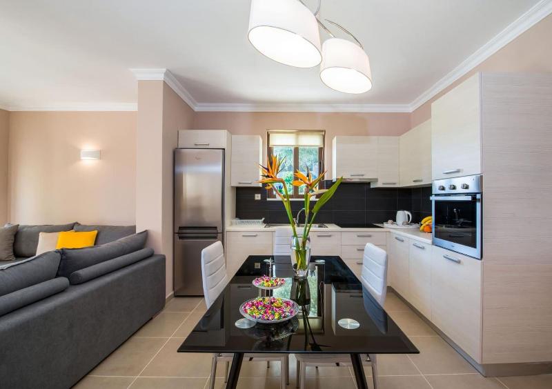 Casa Leone Suites image