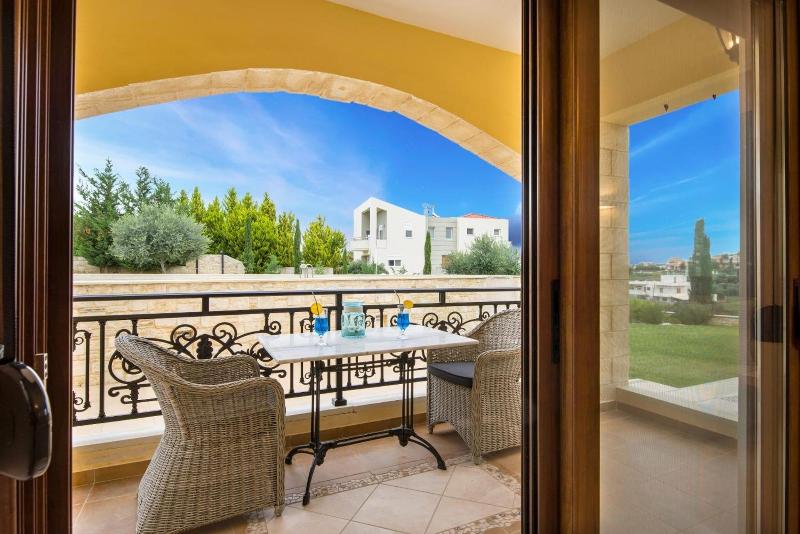 Casa Leone Suites image