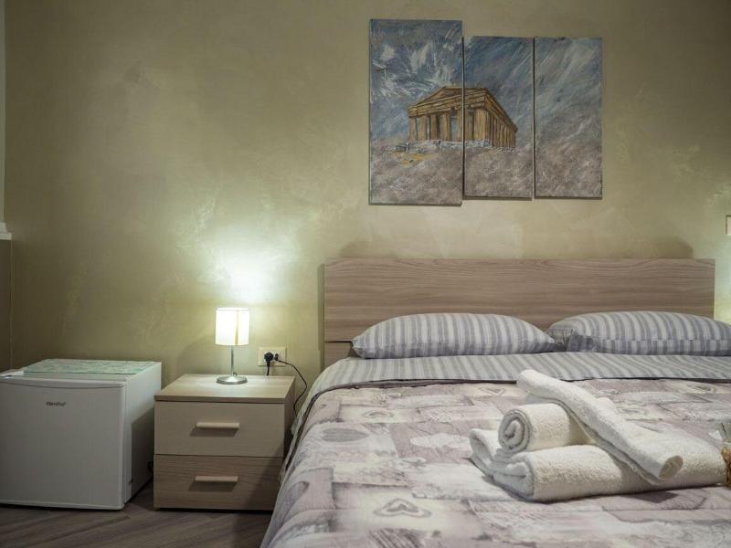 Villa Paestum image
