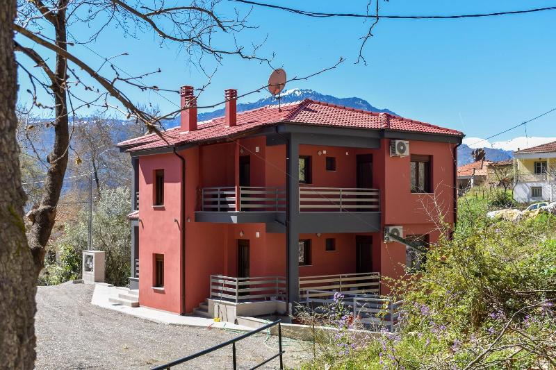 Elia Deluxe Accomondation — general view