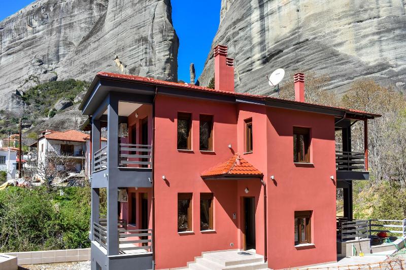 Elia Deluxe Accomondation — general view