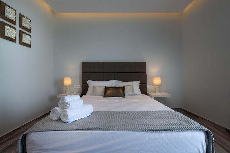 Kyma Rooms & Suites image