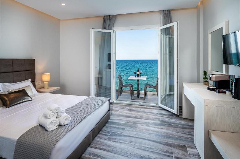 Kyma Rooms & Suites image