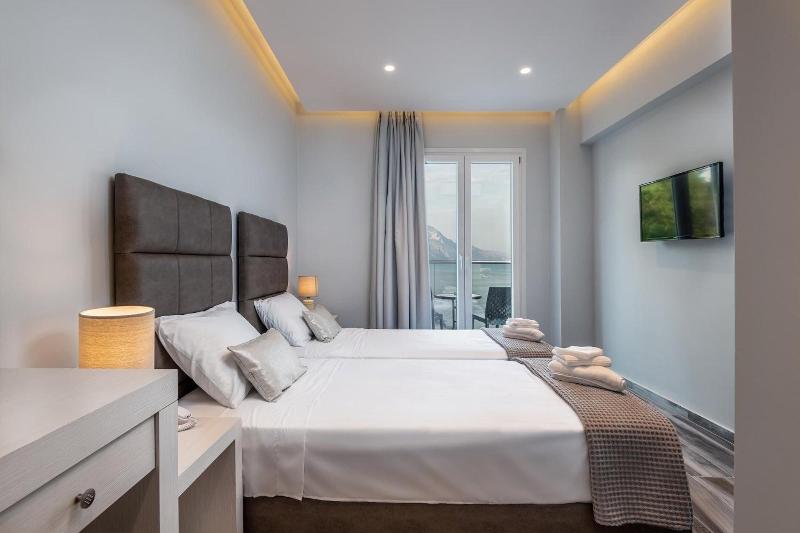 Kyma Rooms & Suites image