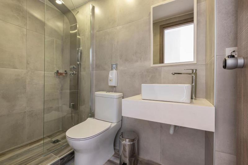 Kyma Rooms & Suites image