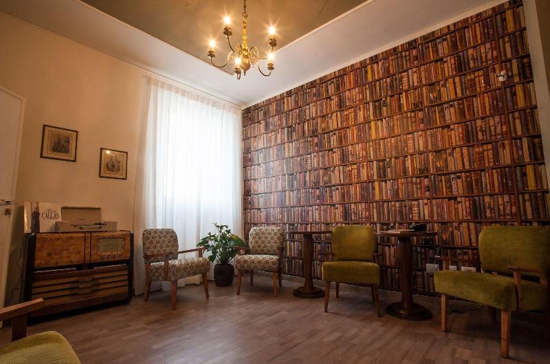 Dimora 16 Rooms & Garden image