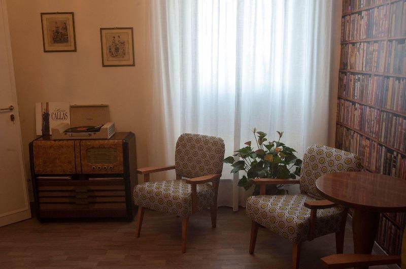 Dimora 16 Rooms & Garden image