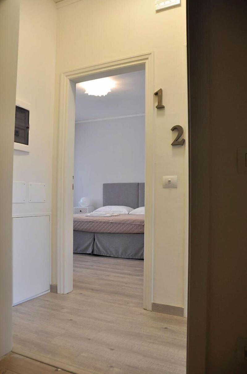 Dimora 16 Rooms & Garden image