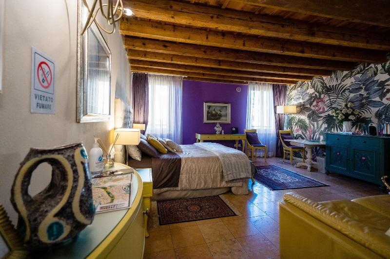 Mazzini Suite image