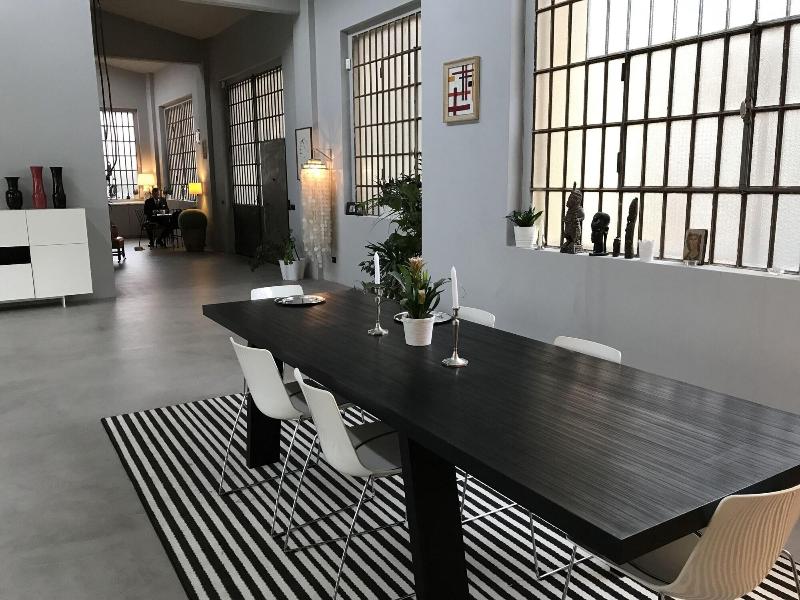 Loft Navigli With Private Garden image