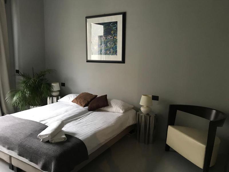 Loft Navigli With Private Garden image