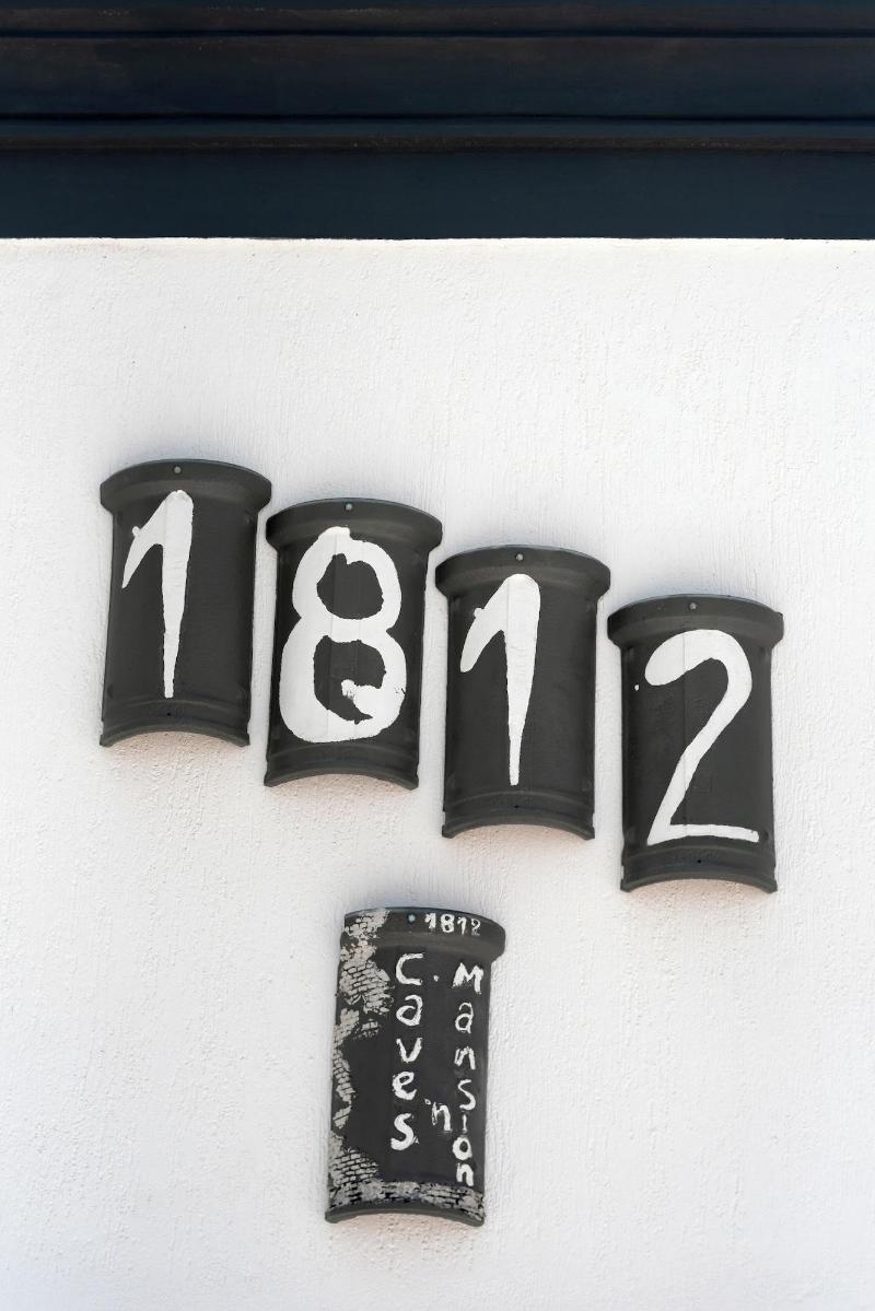 1812 Cavesn Mansion image
