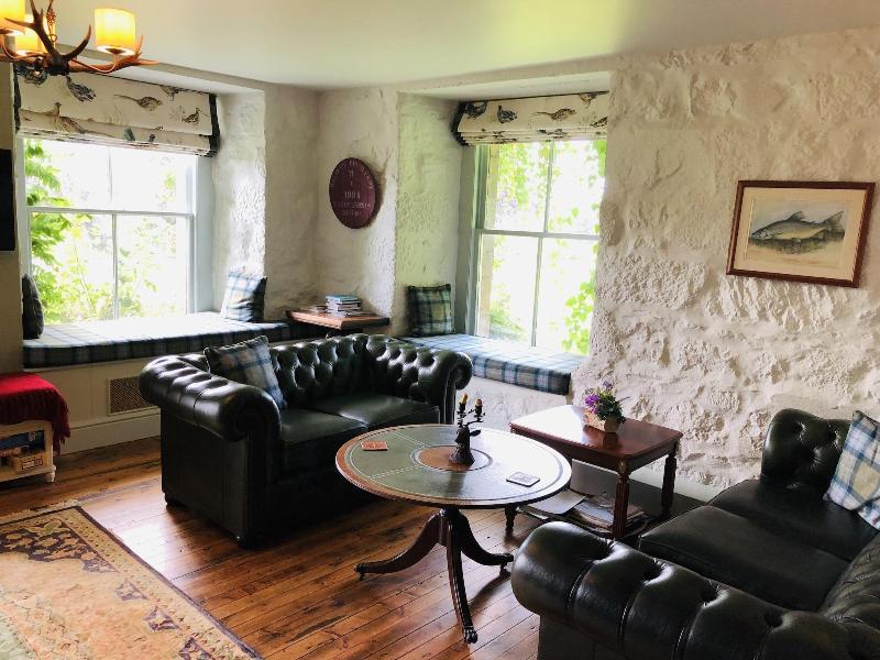 Netherdale House image