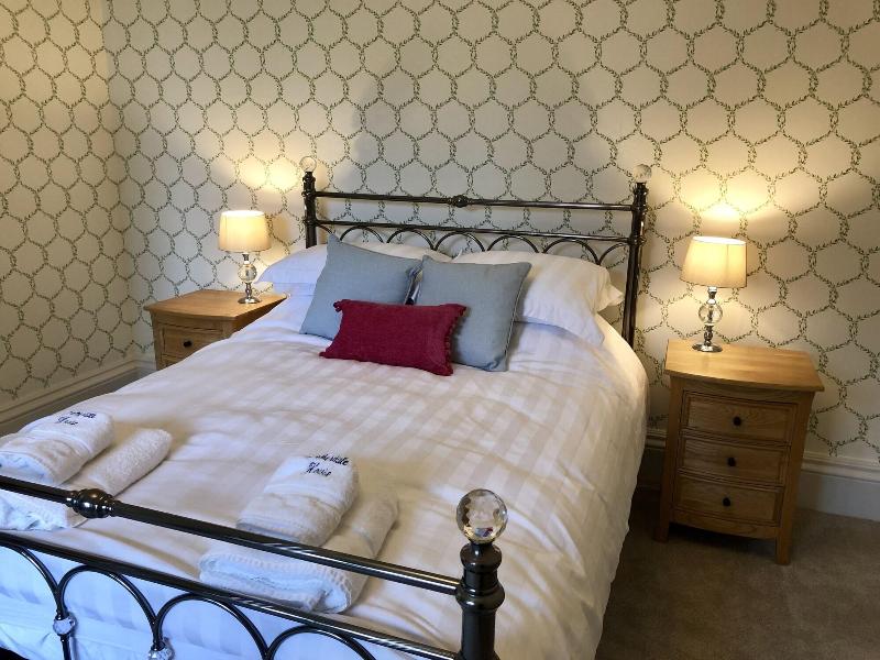 Netherdale House image