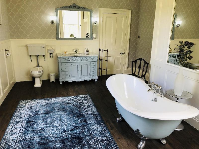 Netherdale House image