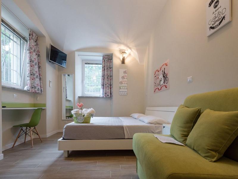 Bed&BikeRome Rooms image