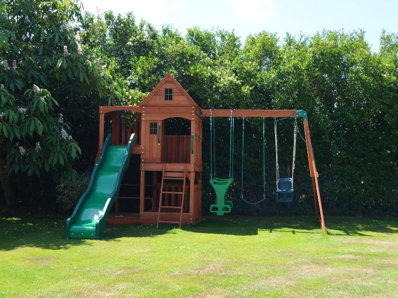 Hanger Down House Bed And Breakfast image