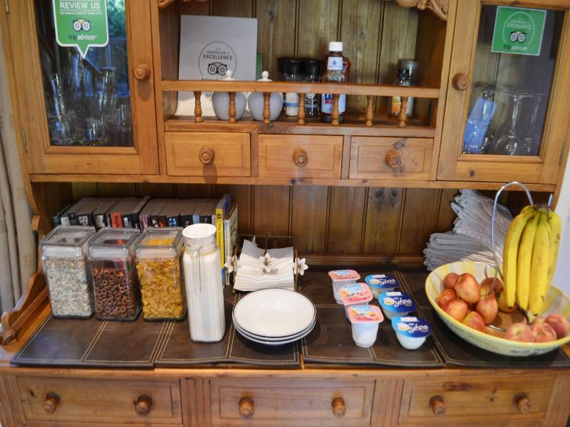 Hanger Down House Bed And Breakfast image