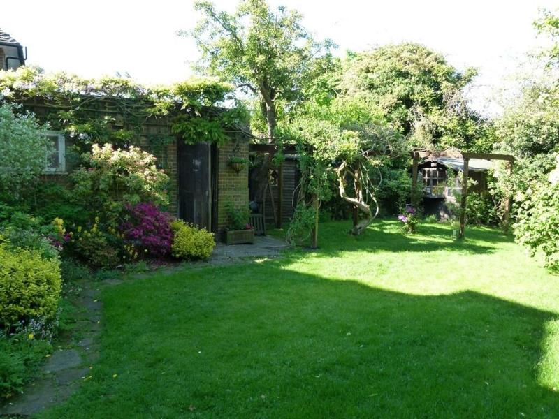 Iolanthe image