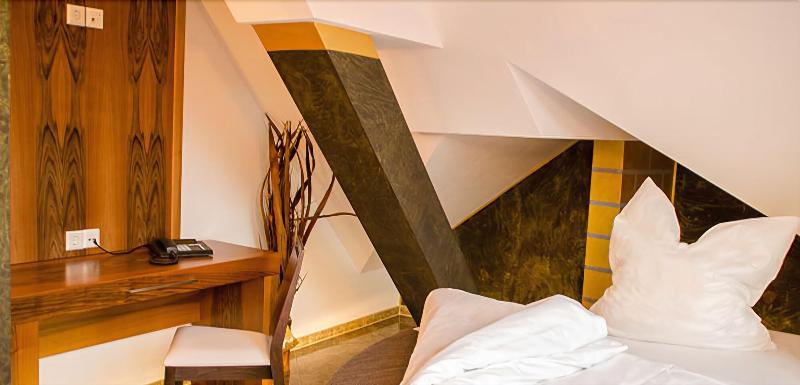 Alpha & Omega Hotel (air-conditioned) image