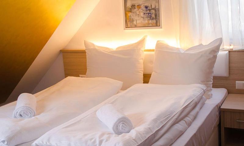 Alpha & Omega Hotel (air-conditioned) image