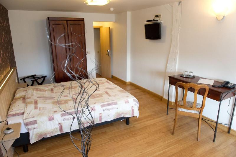 Auberge Saint Martin image