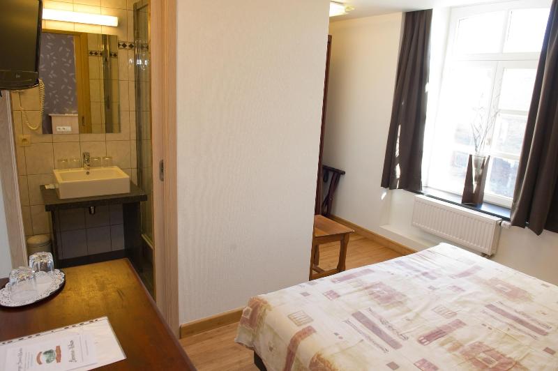 Auberge Saint Martin image