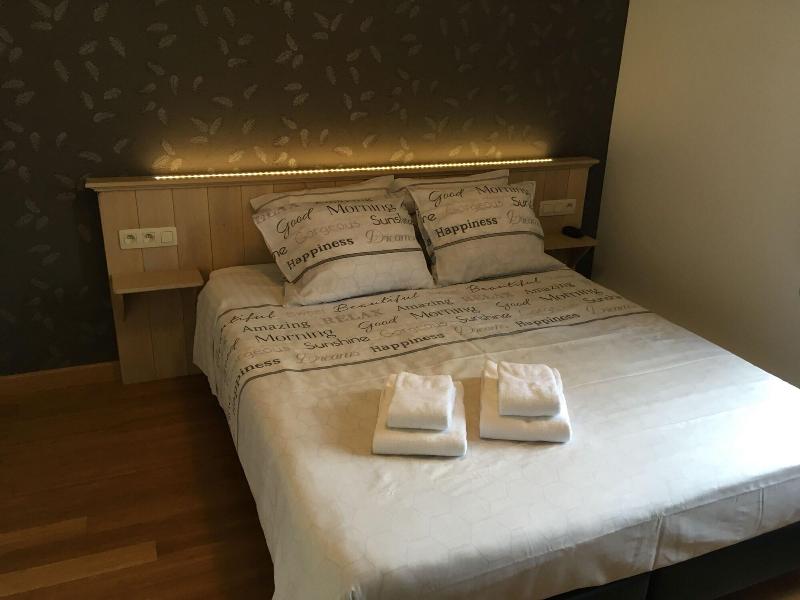 Auberge Saint Martin image