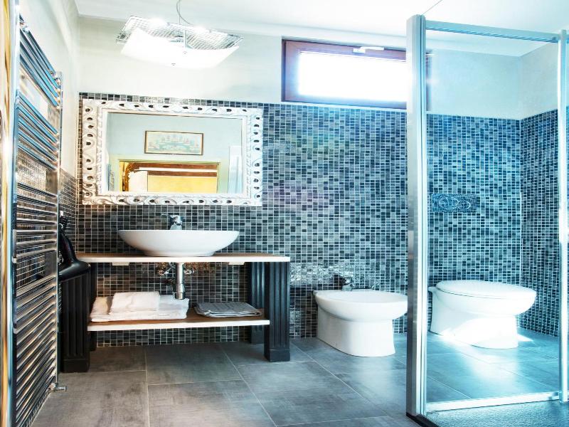 Corte Rosantico image
