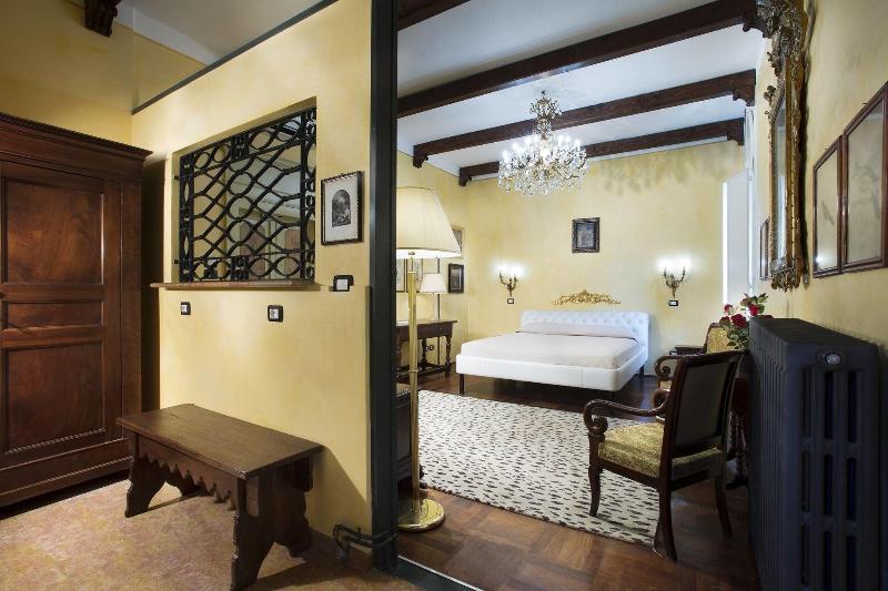 Corte Rosantico image