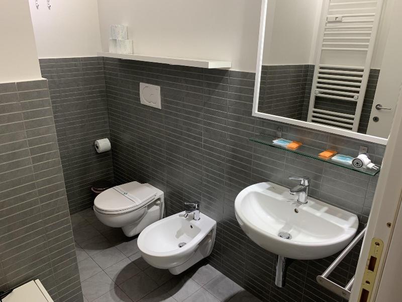 Tiburtina Suites image