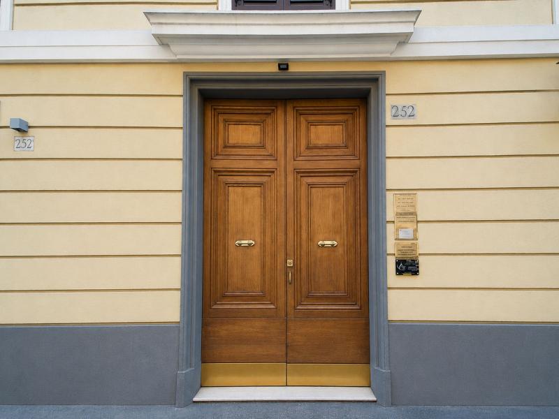 Inside Roma Rooms by DOT Suites image