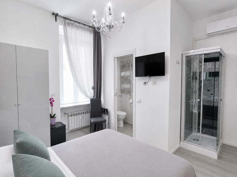 Inside Roma Rooms by DOT Suites image