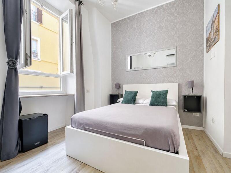 Inside Roma Rooms by DOT Suites image