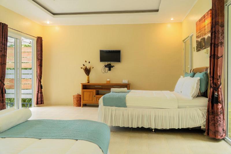 The Hawk's Nest Resort image