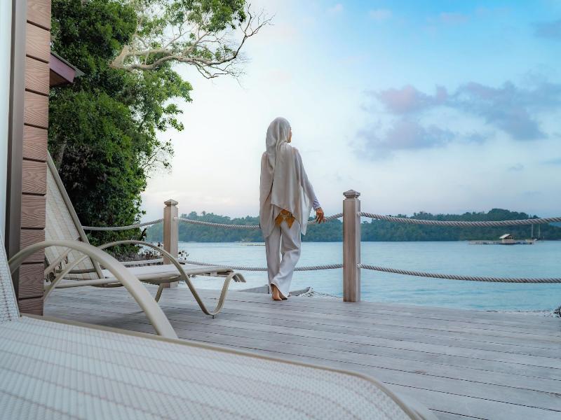 The Hawk's Nest Resort image