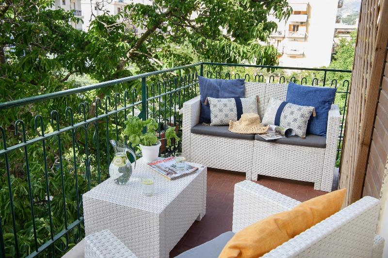 Les Suites Des Tout Le Monde image