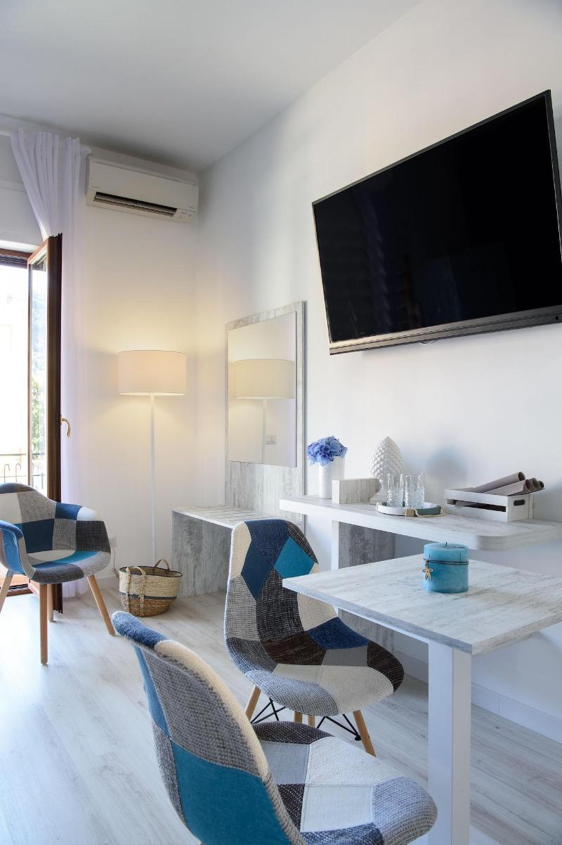 Les Suites Des Tout Le Monde image